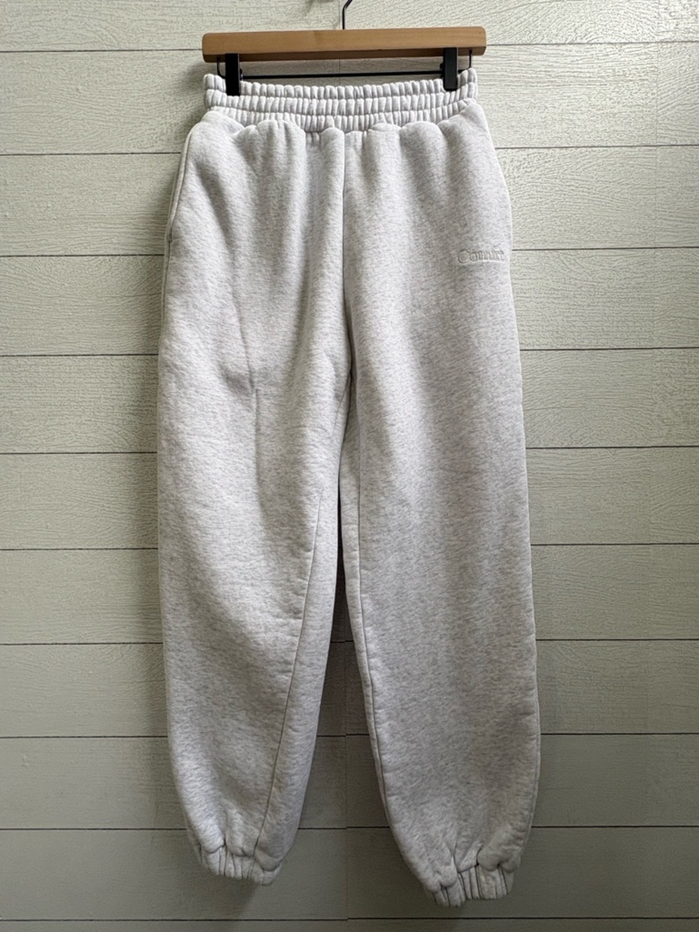 Comfrt Signature Sweatpants – Light Heather Grey – Size Medium (Unisex) - Picture 5 of 14